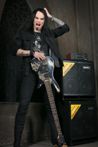 Photo set by Maria Freedom
